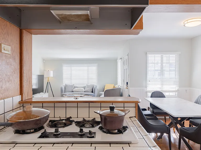 4109 Lynd Ave — Photo 9