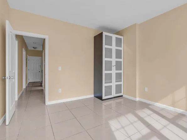 183 Thorne Street image 10 of 34