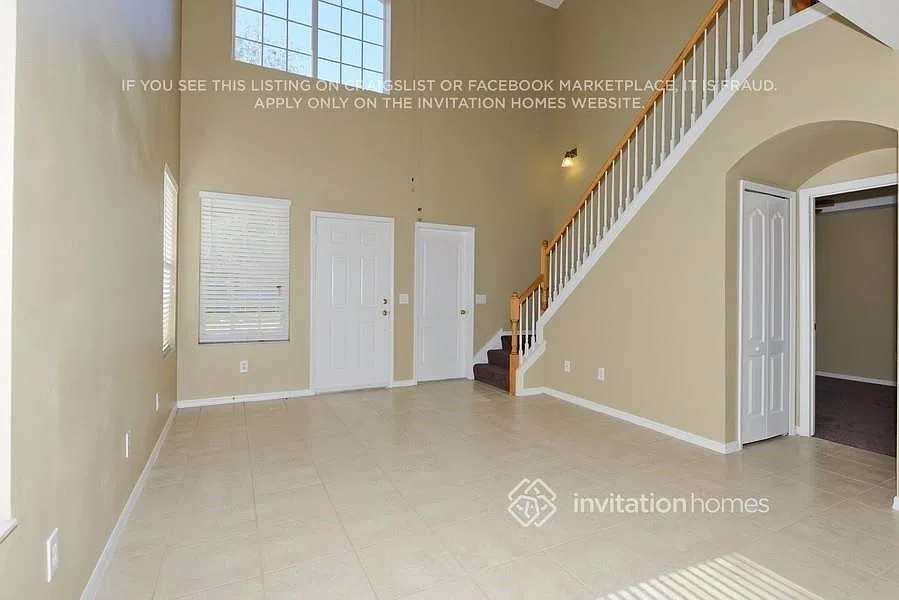 18220 Birdwater Dr Tampa, FL 33647 — Photo 2
