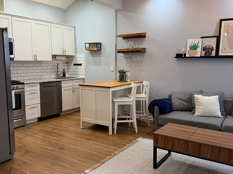 4406 Baker St #1 — Photo 1