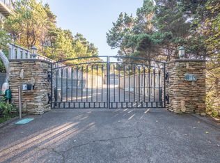 1345 NW Orcas Dr, Seal Rock, OR 97376