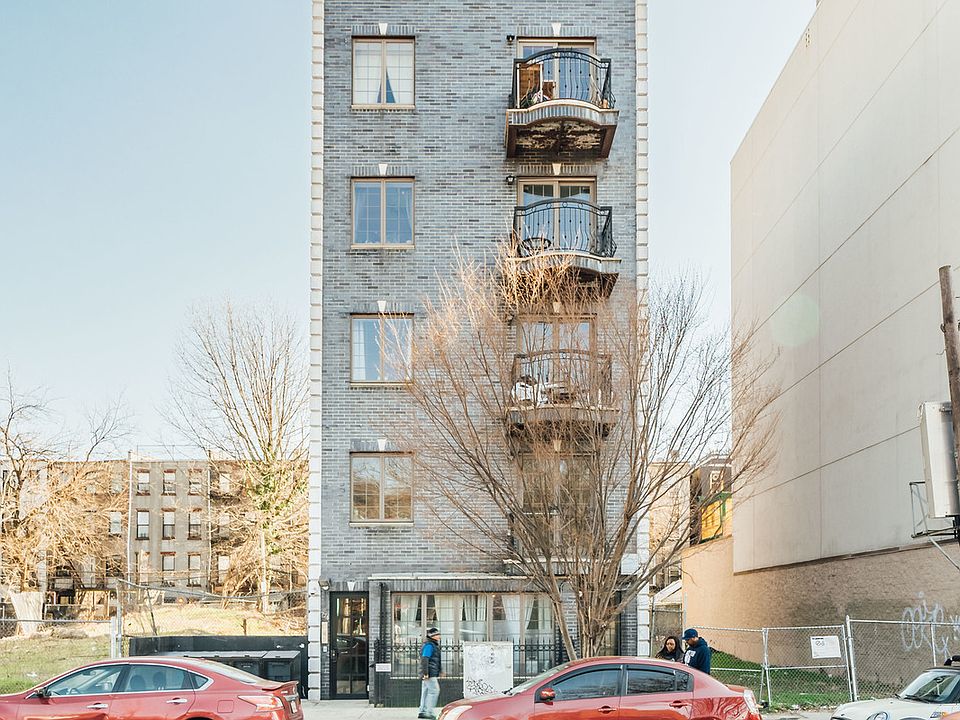1st image of 774 Myrtle Ave #2E
