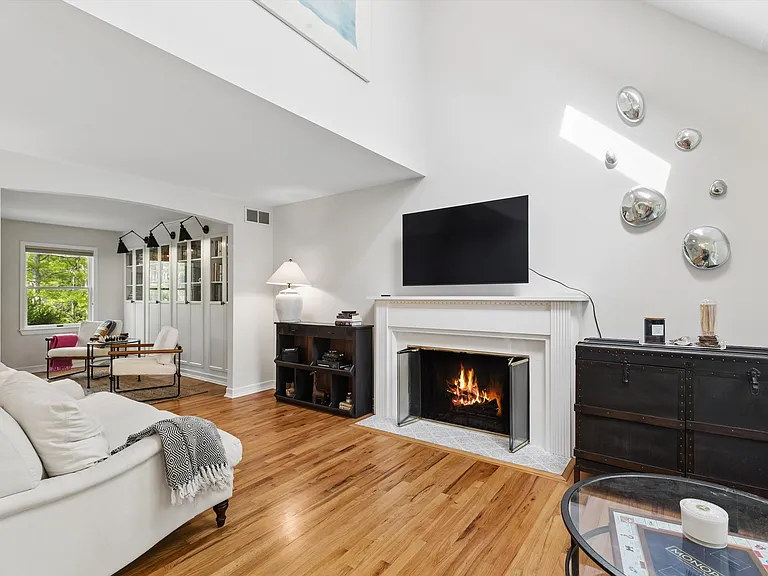 2 Red Creek Cir — Photo 14