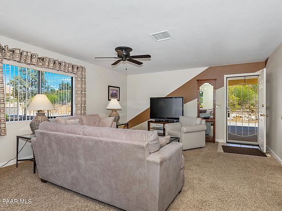 3rd image of 2165 Elkhorn Dr #D5