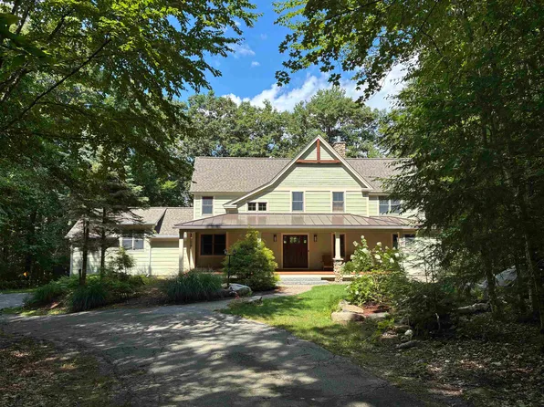 31 Upper Bay Road, Sunapee, NH 03782