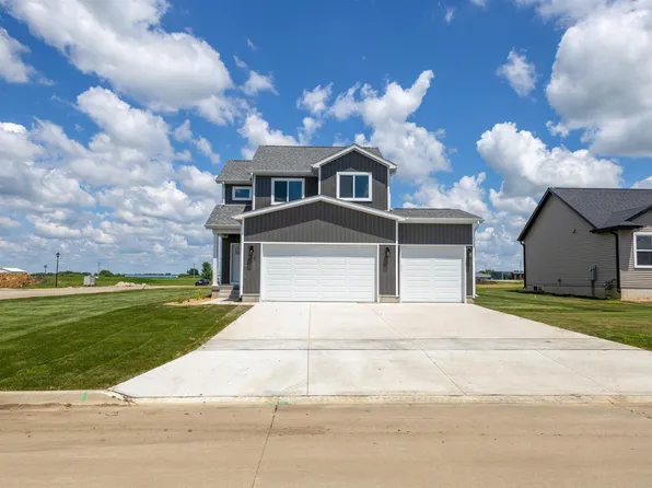 245 Bordner Dr, Jesup, IA 50648