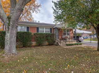 9129 Lantana Dr, Louisville, KY 40229