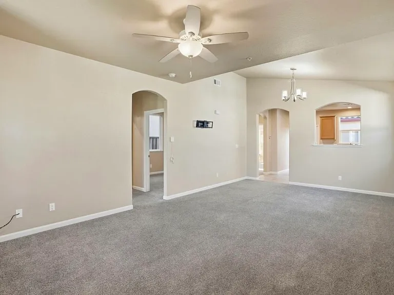 765 Brandywine Ln — Photo 22