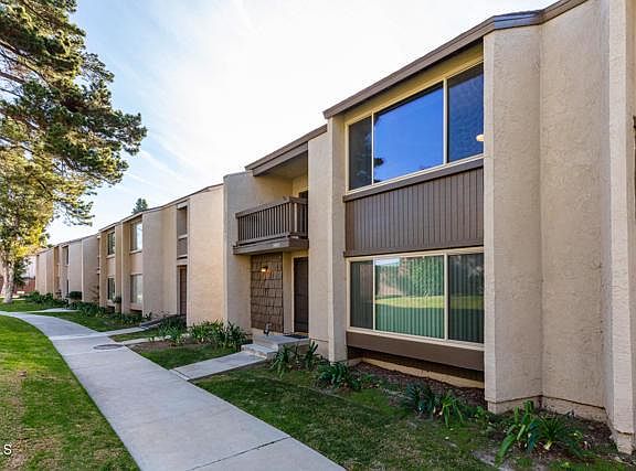 2nd image of 1443 Iguana Cir