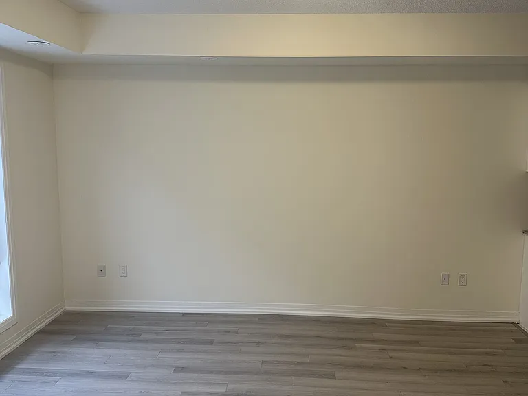 245 McLevin Ave #13 — Photo 3