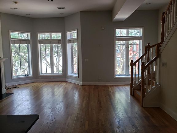 4th image of 1927 1/2 N Sedgwick St #3F
