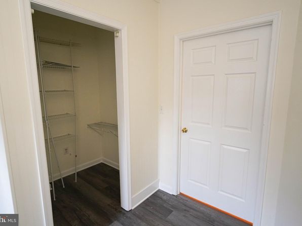 210 E Lillian St #B, Hebron, MD 21830