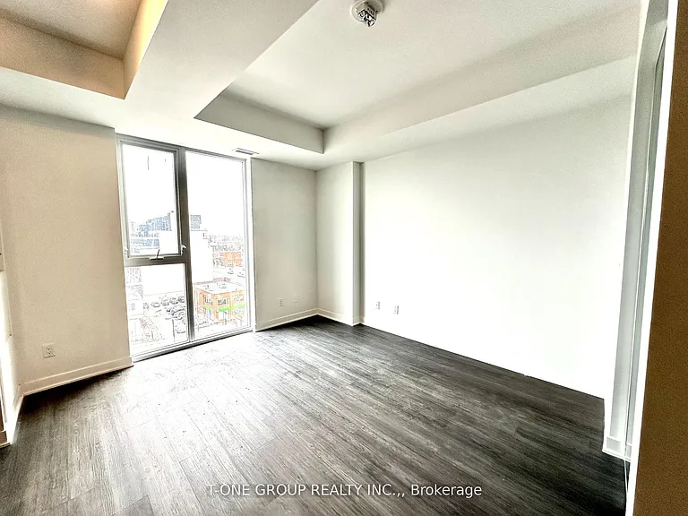185 Alberta Ave #803 — Photo 12