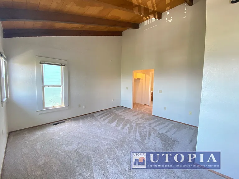304 Main St — Photo 19