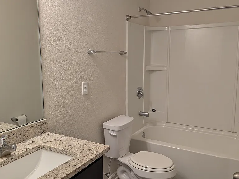 1708 Cocoanut Dr — Photo 21