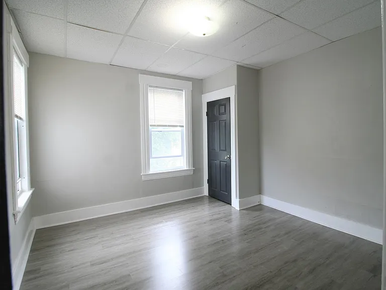 467 Hevey St #2 — Photo 7