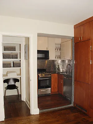 Sold by Sotheby's International Realty | media 12