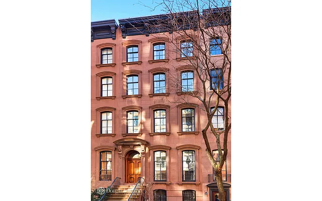 Sold by Douglas Elliman | media 12