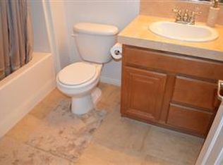 9208 Longhorn Falls Ct, Las Vegas, NV 89149