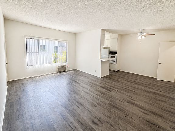 2nd image of 14341 Chandler Blvd #19