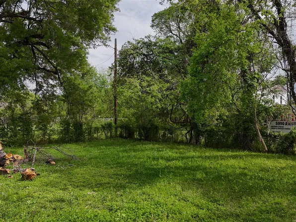 0 1/2 Sam Wilson St, Houston, TX 77020