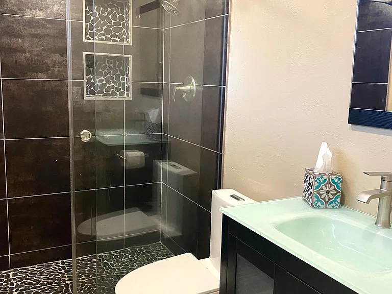 721 E Montebello Ave #213 — Photo 16