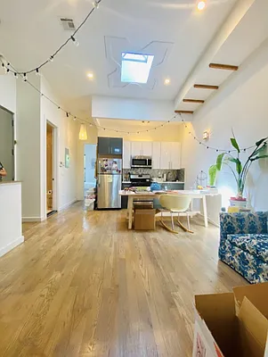 Rented by Hagstrom Management Inc | media 1