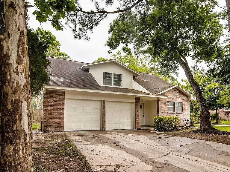 23710 Farm Hill Rd — Photo 2