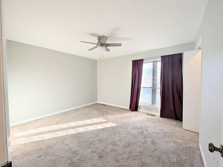 7225 Woods Crossing Dr — Photo 18