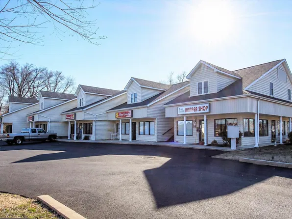 1810 Main St APT 203, Chester, MD 21619
