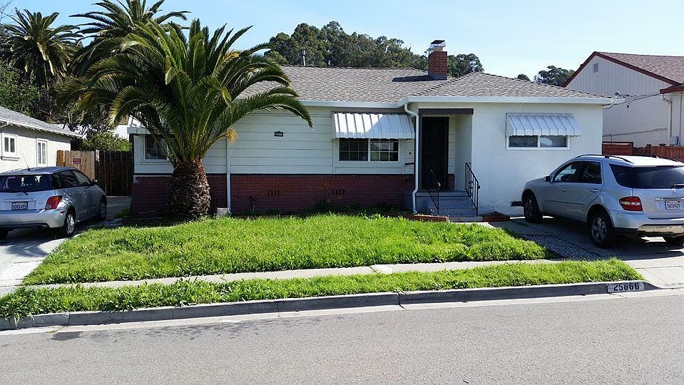 1st image of 25866 Bel Aire Dr