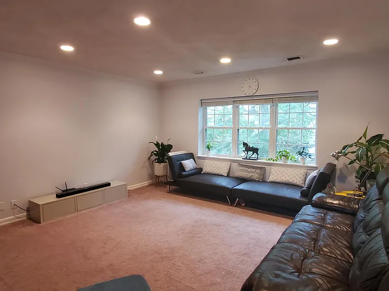 150 Kenrick St #4 — Photo 3