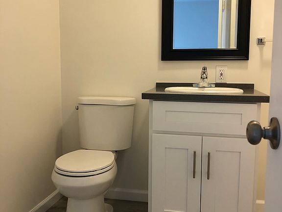 4th image of 2890 Leeward Ave Unit 222