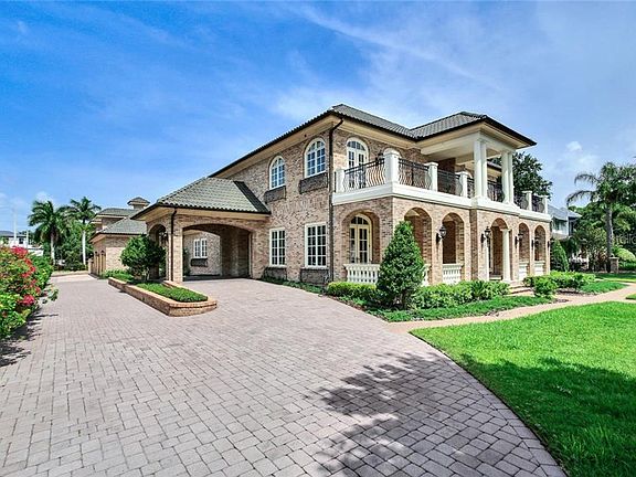 4th image of 4617 Bayshore Blvd