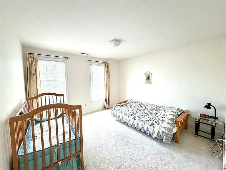 43 Independence Ln — Photo 20