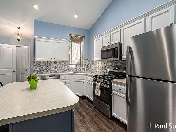 4th image of 7398 Cactus Cove Dr SW
