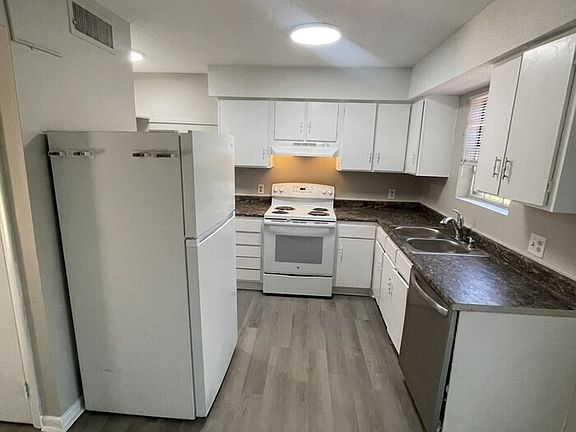 4th image of 120 Byrum St APT 18