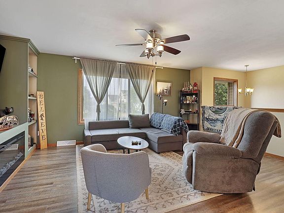 3rd image of 2117 Newberry LANE
