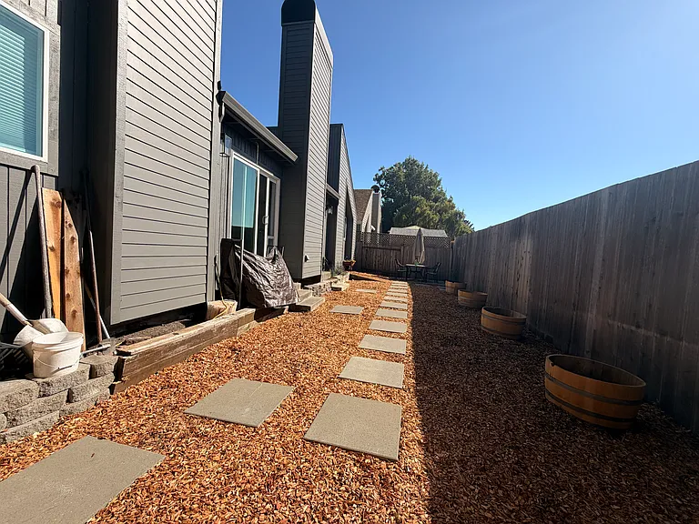 1429 Capri Ave — Photo 15