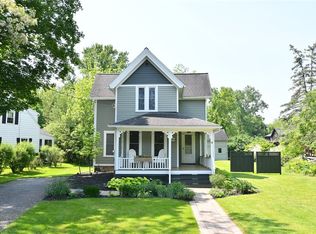 4 Groveland Rd, Geneseo, NY 14454