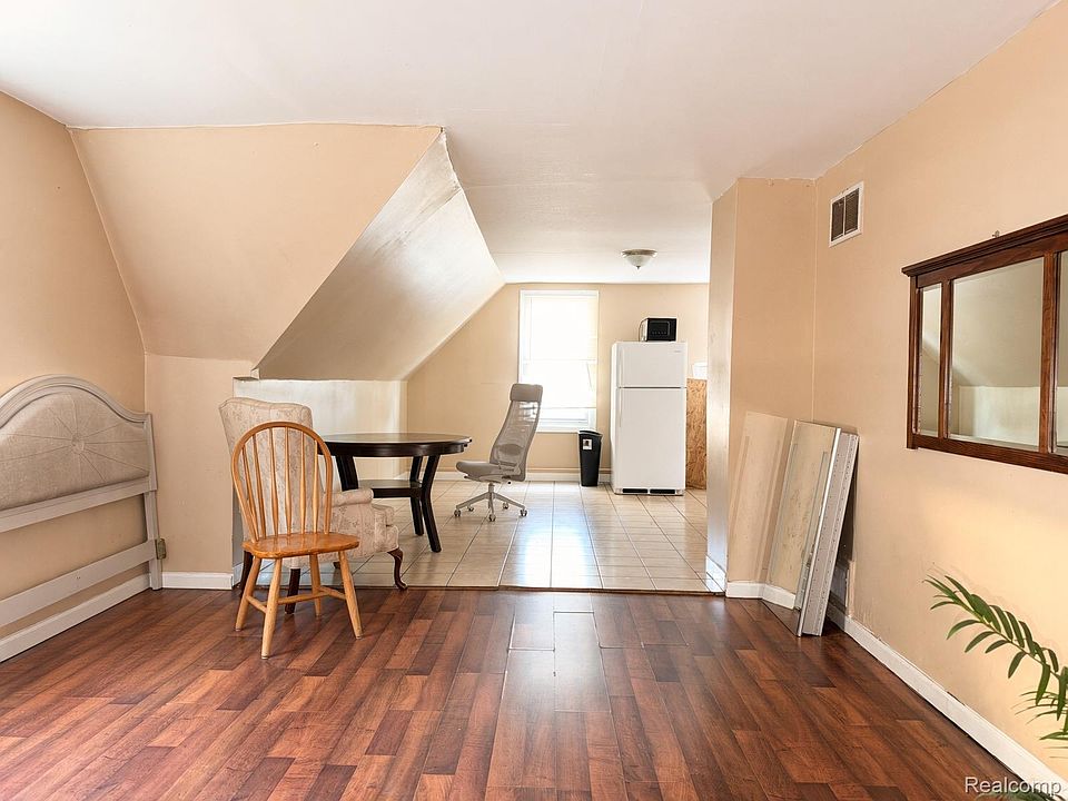 6545 W Edsel Ford Fwy, photo 10