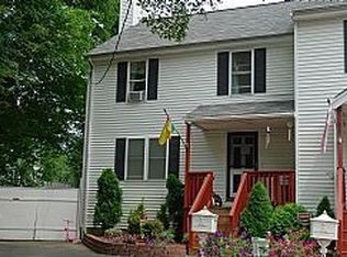 34 Barry St, Hyde Park, MA 02136