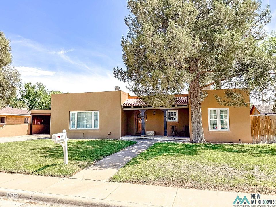 1st image of 807 W Bullock Ave