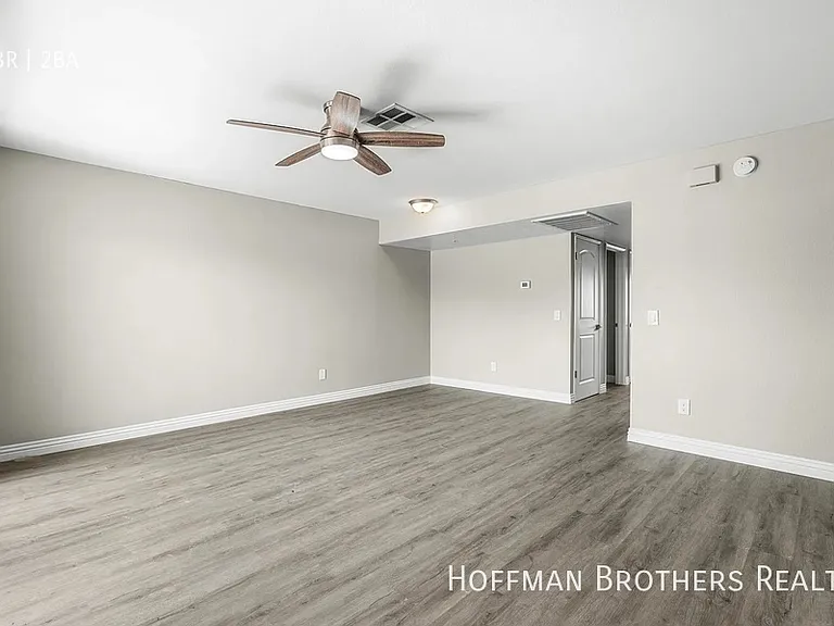 32450 Candlewood Dr #6 — Photo 5