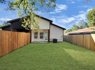 8109 Hamlet St, Houston, TX 77078