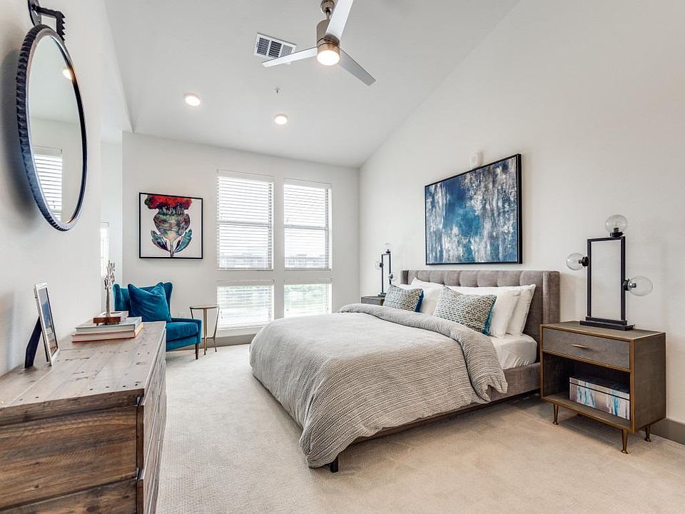 1st image of 4022 McEwen Dr #6109