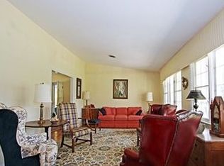 4 Bridle Brook Ln, Newark, DE 19711