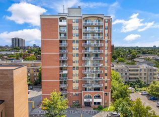 1180 Ohio St #301, Ottawa, ON K1H8N5