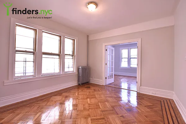 Rented by Clove Realty LLC | media 8