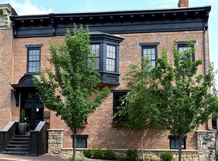 10-12 S Front St, Hudson, NY 12534